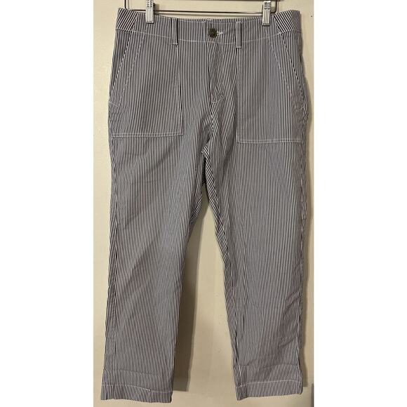 EUC‎ Khakis By Gap Girlfriend Khaki Pants Womens Size 8 White Blue Striped - Picture 1 of 6